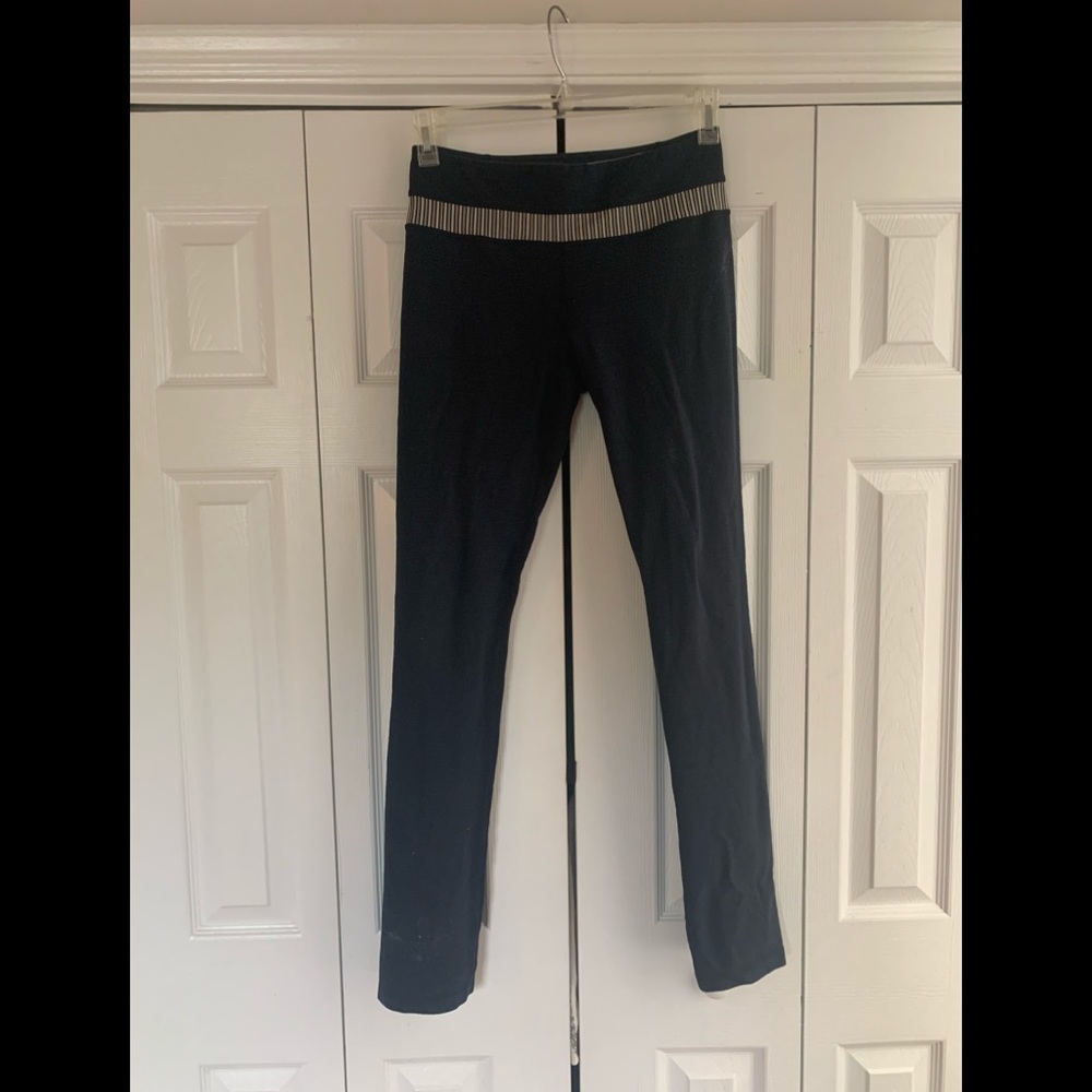 Navy Lululemon Leggings